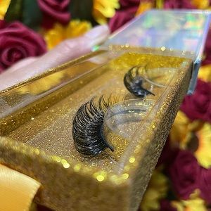 25MM RUSSIAN FAUX MINK STRIP LASHES - X010E